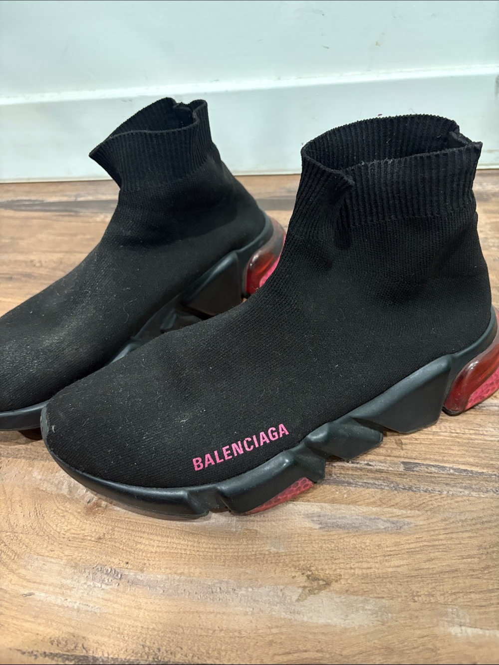 Balenciaga Black Sock Runner Sneakers with Pink Accents - Picture 2 of 5